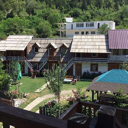 Zariklis Hotel Тет Екстериор снимка